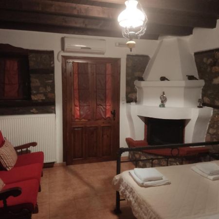 Traditional Guesthouse Archontoula Palaiós Panteleímonas Eksteriør bilde