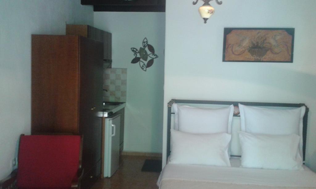 Traditional Guesthouse Archontoula Palaiós Panteleímonas Eksteriør bilde