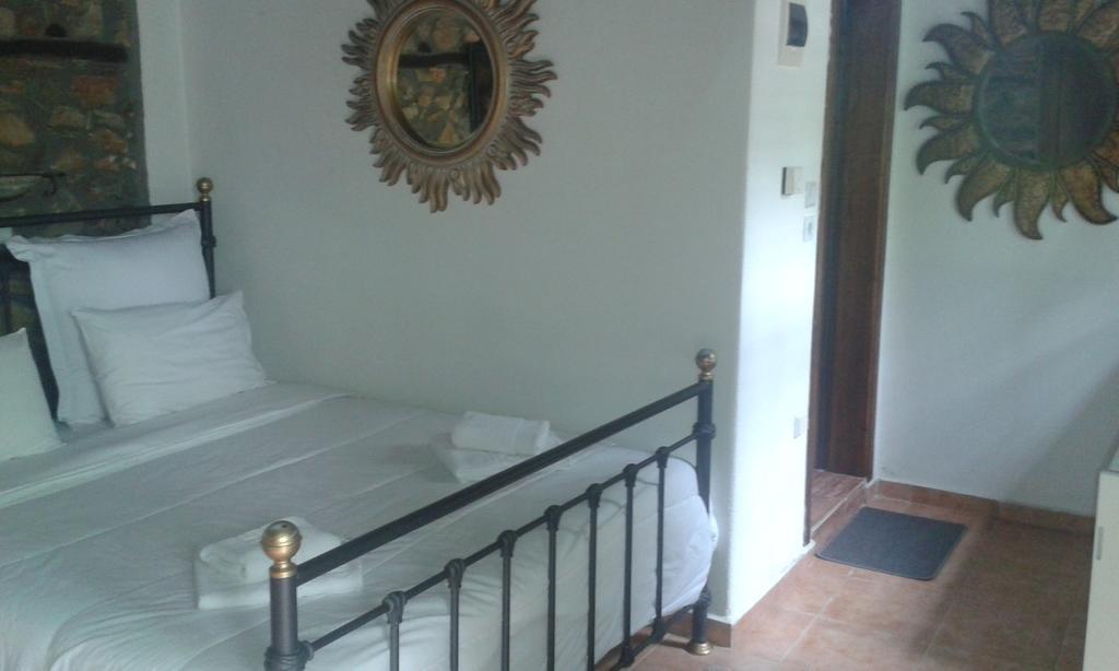 Traditional Guesthouse Archontoula Palaiós Panteleímonas Eksteriør bilde