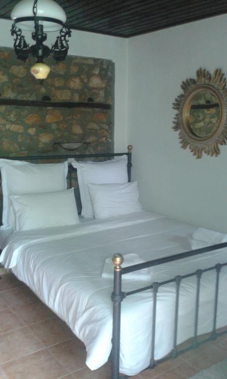 Traditional Guesthouse Archontoula Palaiós Panteleímonas Eksteriør bilde
